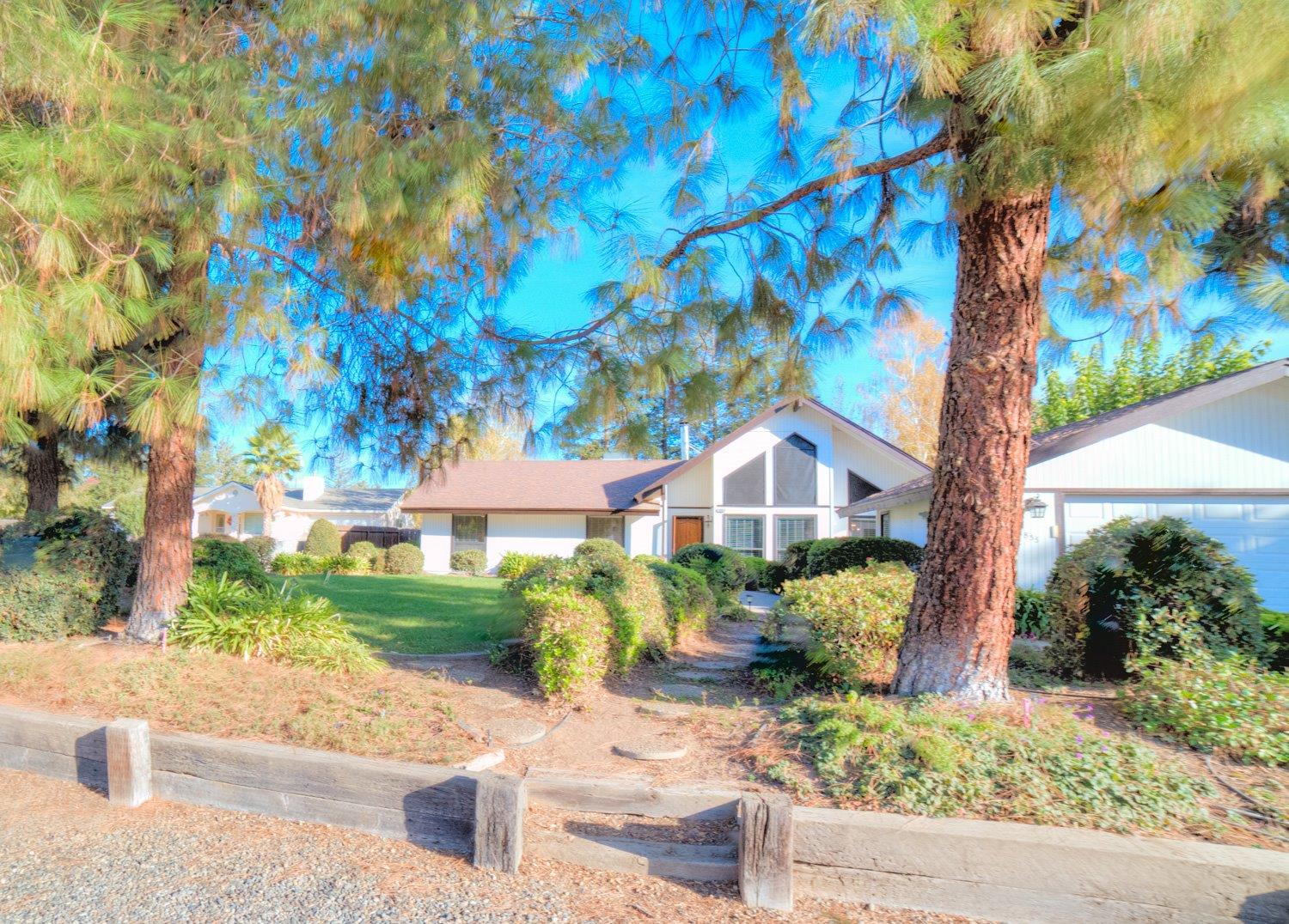 18855 Shell Drive Madera, CA 93638 - Photo 3 of 40 Gallery Image 3