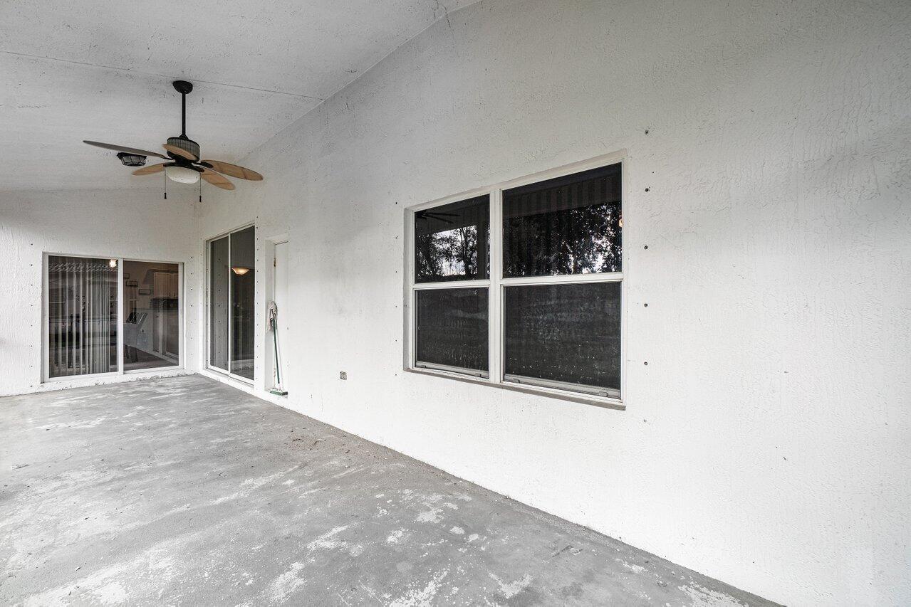 11314 Edgewater Circle Wellington, FL 33414 - Photo 25 of 31 031-11314EdgewaterCir-Wellington-FL-SMAL
