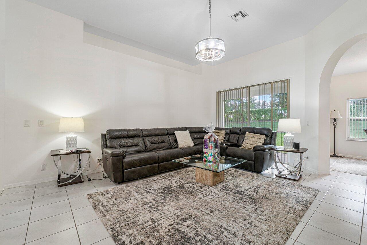 11314 Edgewater Circle Wellington, FL 33414 - Photo 3 of 31 006-11314EdgewaterCir-Wellington-FL-SMAL