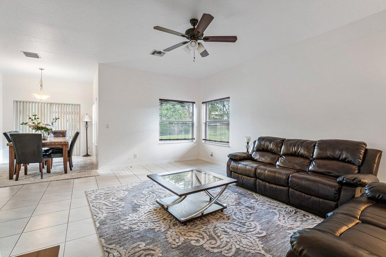 11314 Edgewater Circle Wellington, FL 33414 - Photo 6 of 31 014-11314EdgewaterCir-Wellington-FL-SMAL