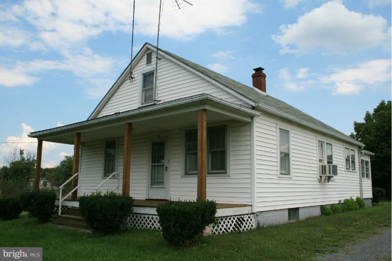 138 Morrisons Road Stephenson, VA 22656 - Photo 3 of 19 Exterior (Front)