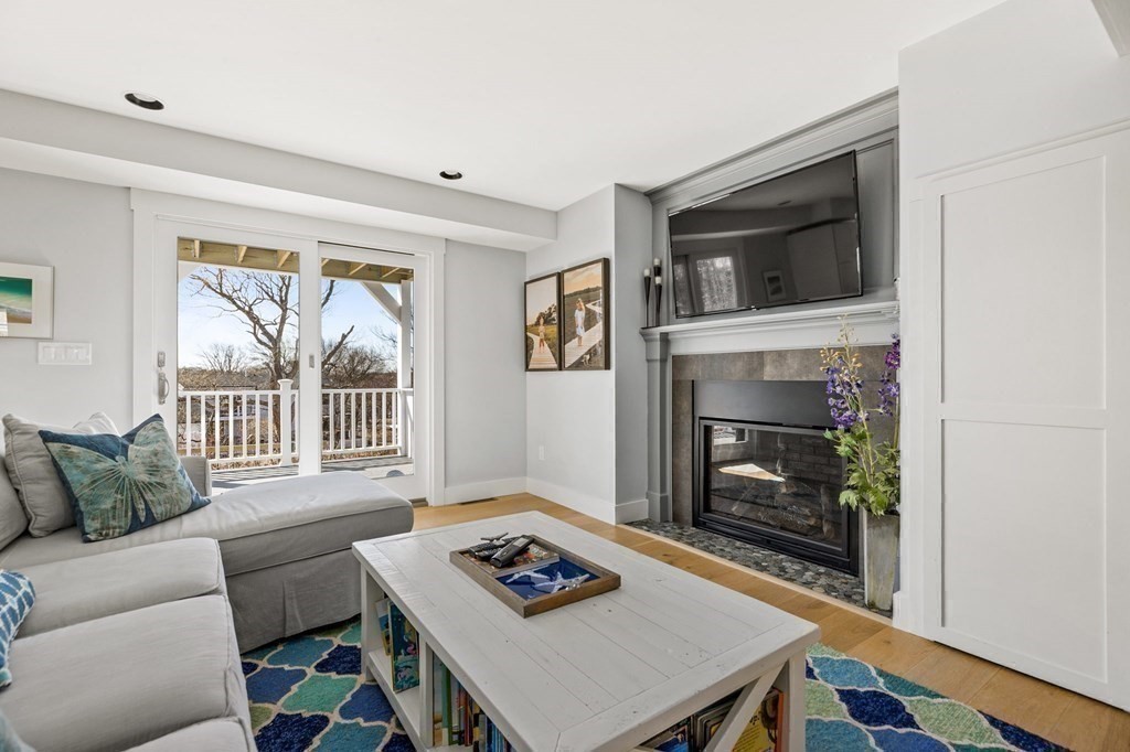 68 Gilson Road Scituate, MA 02066 - Photo 10 of 28 Gallery Image 10