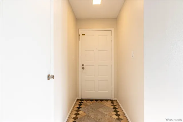 $1,975 | 7185 South Gaylord Street, Unit A13, Littleton, CO 80122