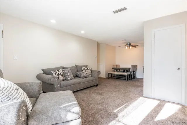 $1,975 | 7185 South Gaylord Street, Unit A13, Littleton, CO 80122