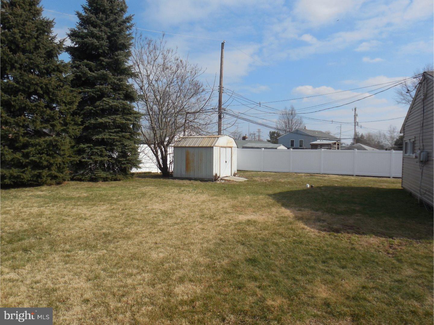 40 Goodturn Road Levittown, PA 19057 - Photo 19 of 20