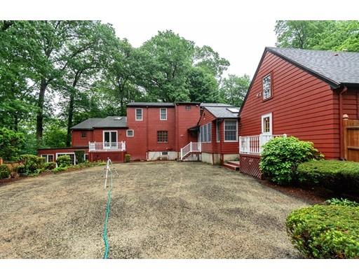 166 Prospect Street Reading, MA 01867 - Photo 4 of 12 Gallery Image 4