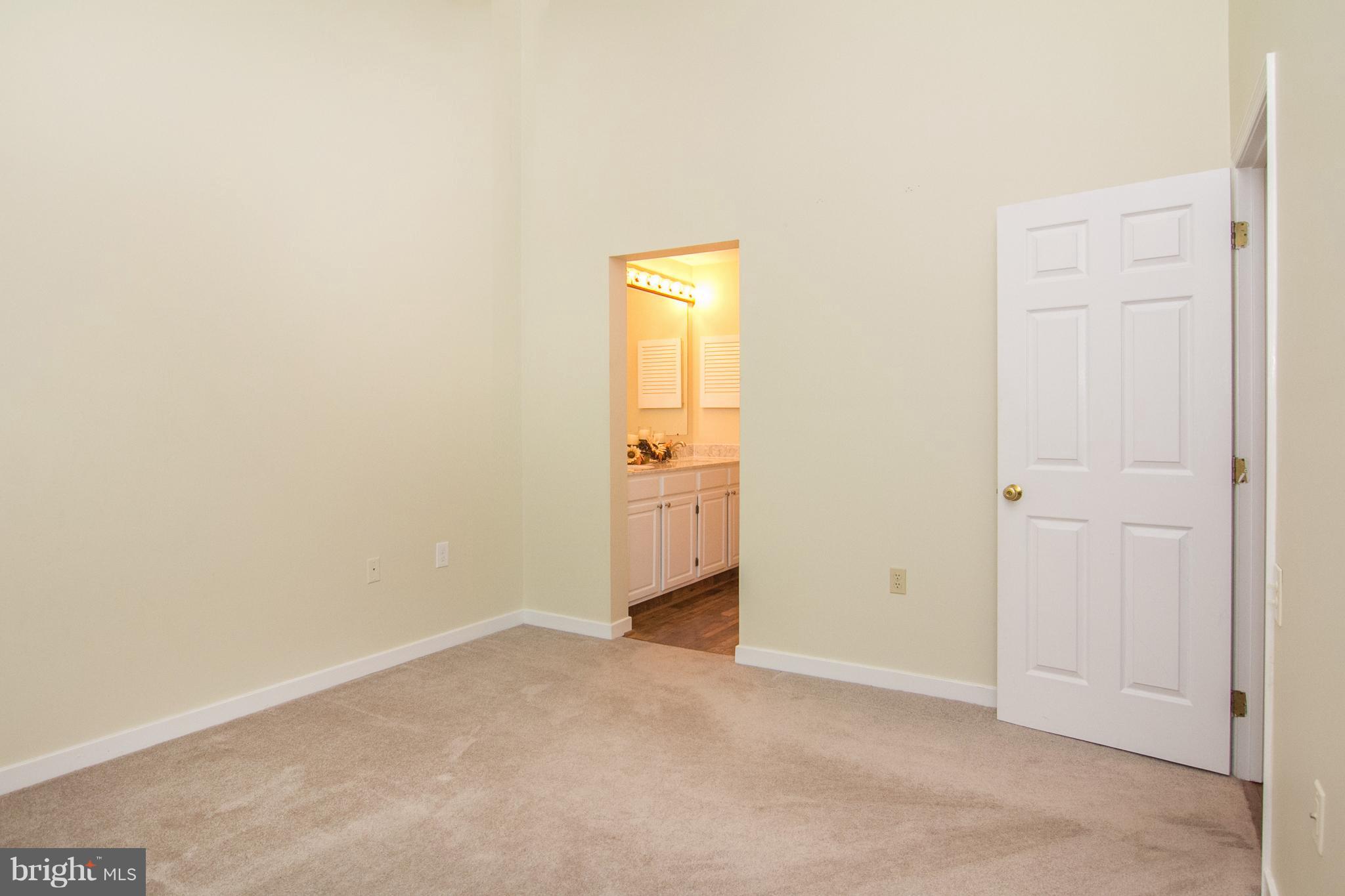 385 Pleasanton Road, Unit B32 Westminster, MD 21157 - Photo 13 of 28 Bedroom