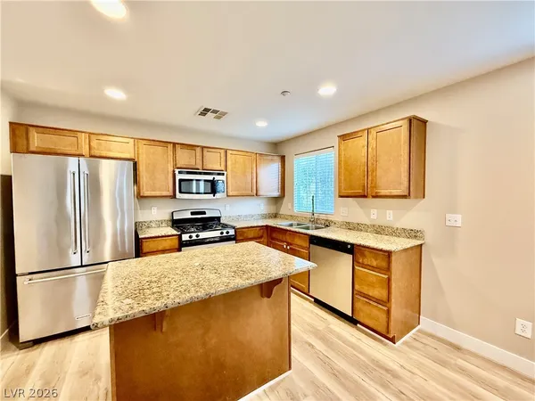 $2,175 | 8948 Amy Olivia Avenue, Las Vegas, NV 89149