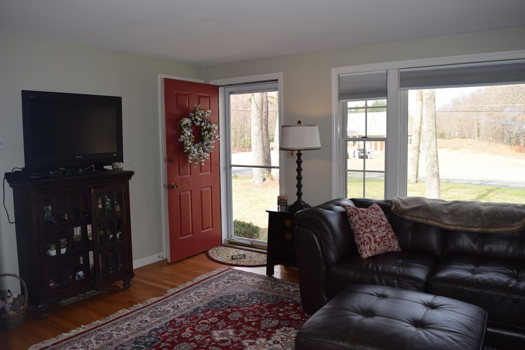 12 Long Plain Road Whately, MA 01373 - Photo 3 of 23 Gallery Image 3