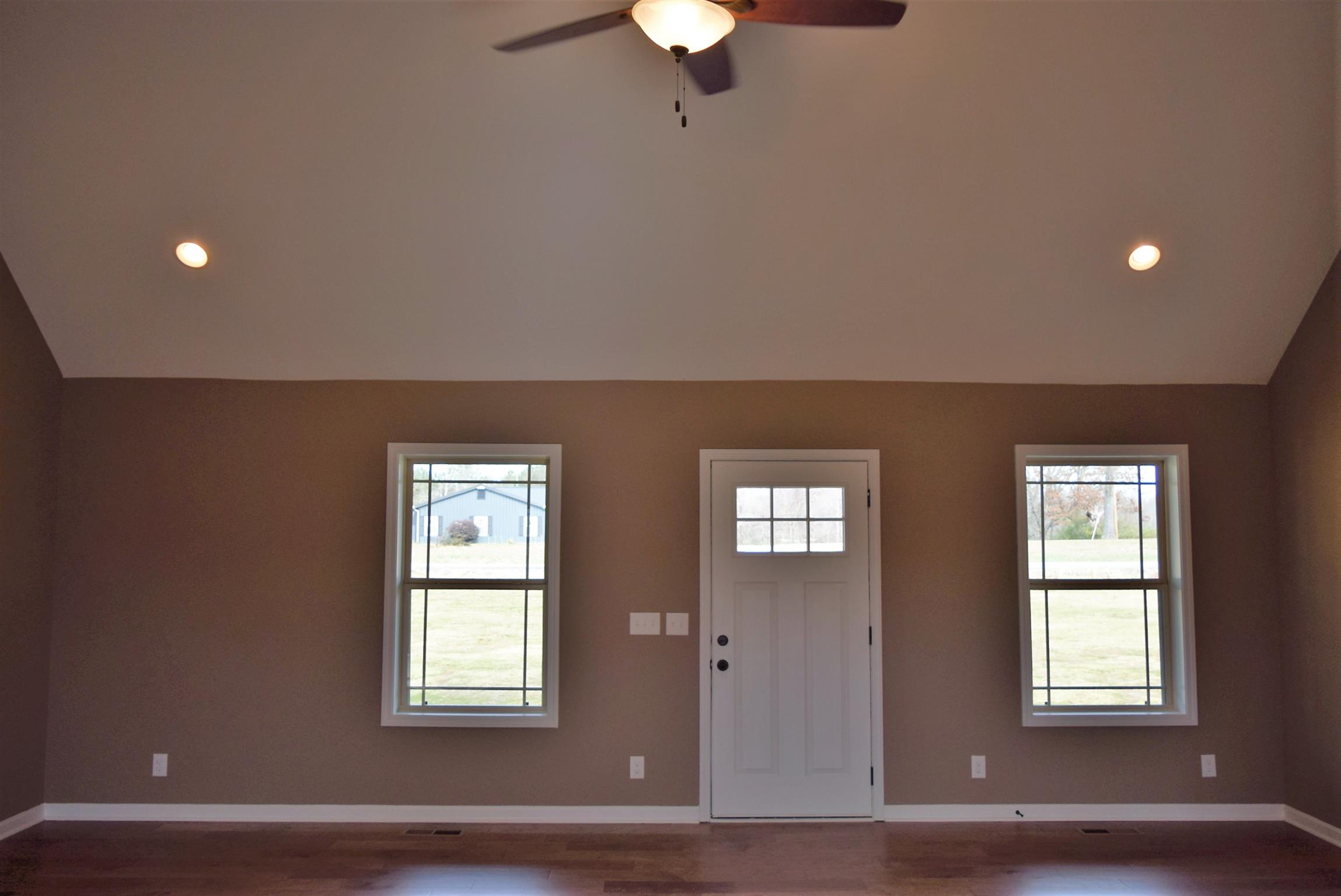 105 Claude Bowen Road Manchester, TN 37355 - Photo 3 of 18 Gallery Image 3