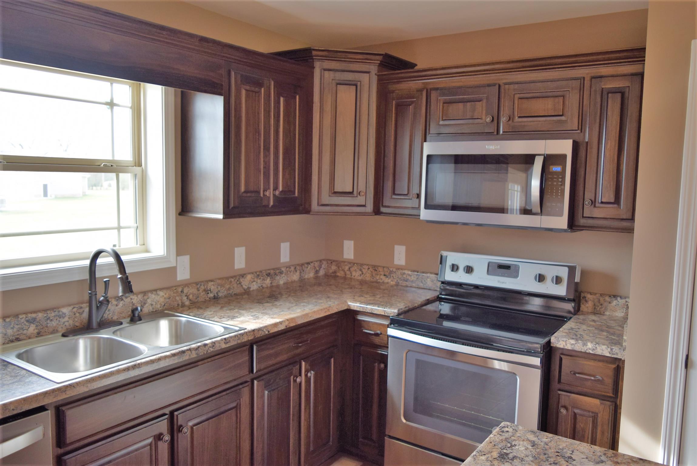 105 Claude Bowen Road Manchester, TN 37355 - Photo 5 of 18 Gallery Image 5