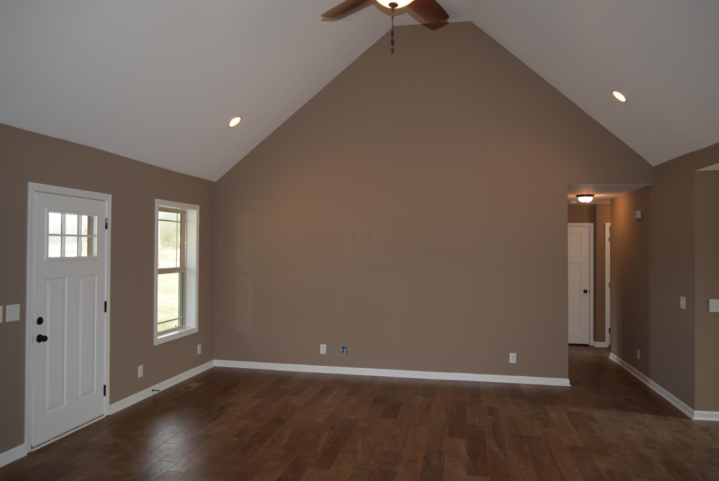 105 Claude Bowen Road Manchester, TN 37355 - Photo 6 of 18 Gallery Image 6
