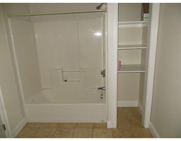 4 Ropes Street, Unit 3 Salem, MA 01970 - Photo 11 of 11