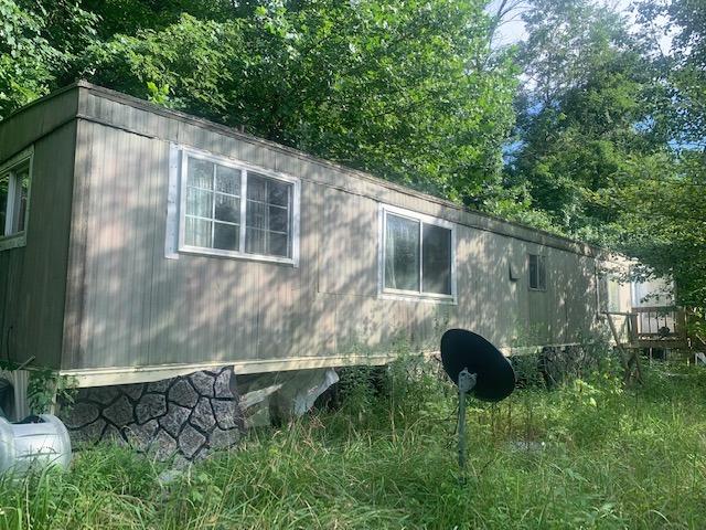 1922 North Comley Hill Road Madison, IN 47250 - Photo 5 of 8