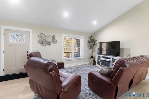 $422,500 | 13545 Prince George Drive, Disputanta, VA 23842