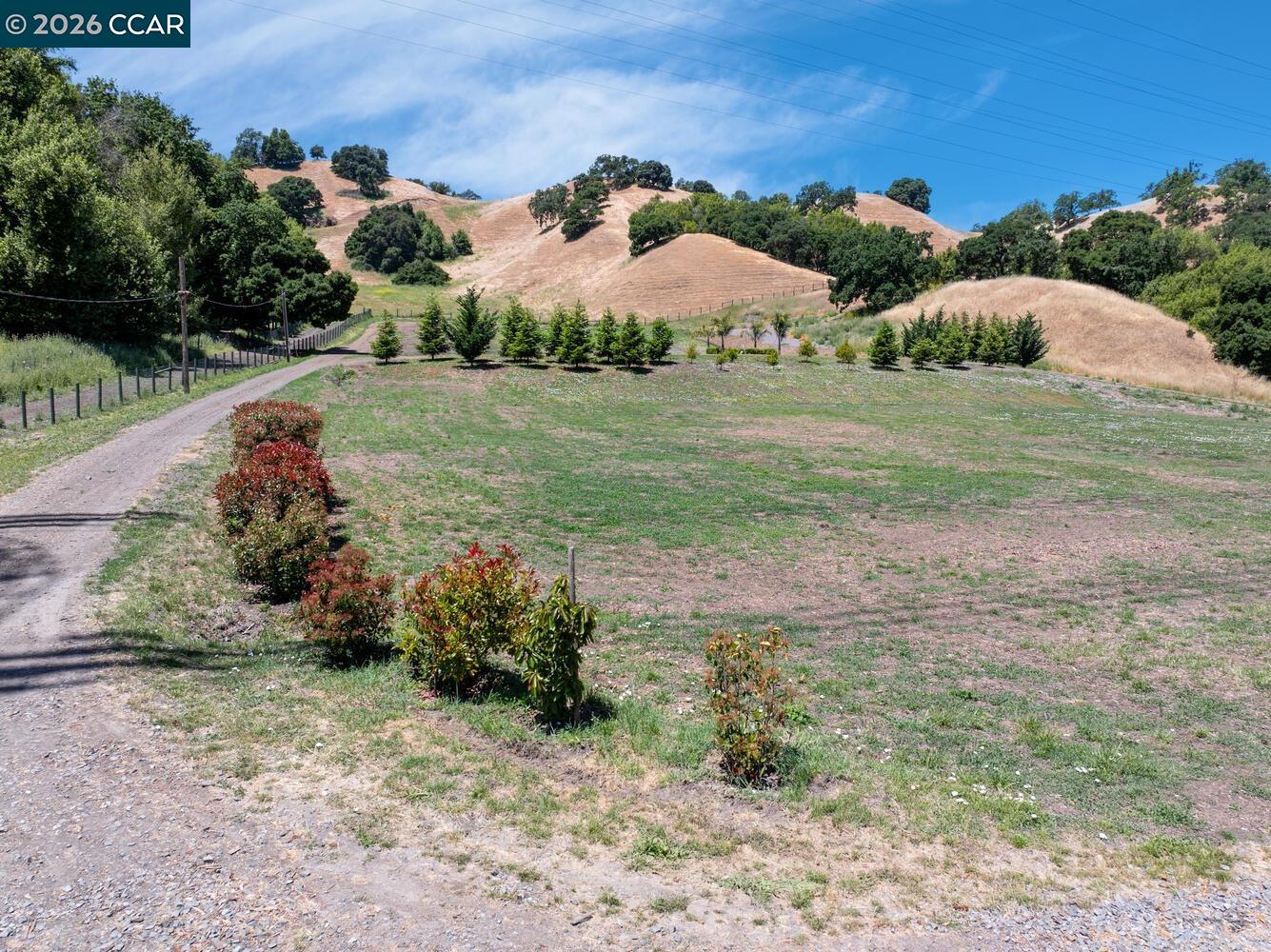 60 Hampton Road Martinez, CA 94553 - Photo 31 of 39