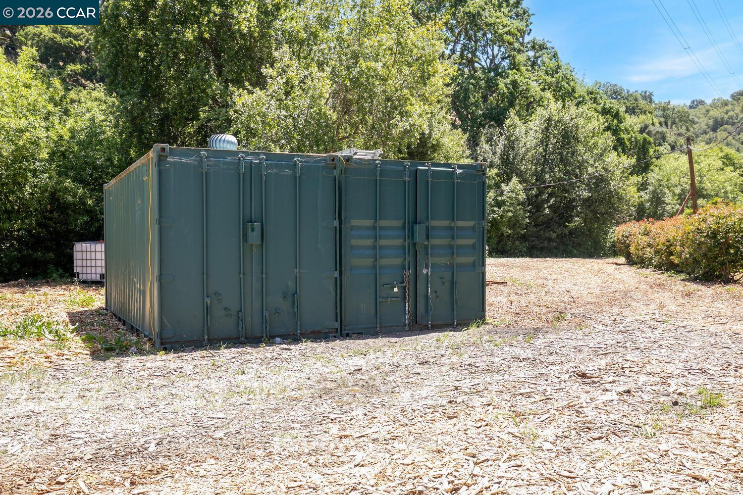 60 Hampton Road Martinez, CA 94553 - Photo 37 of 39