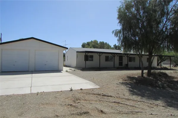 $1,700 | 7086 Harquahala Drive, Mohave Valley, AZ 86440