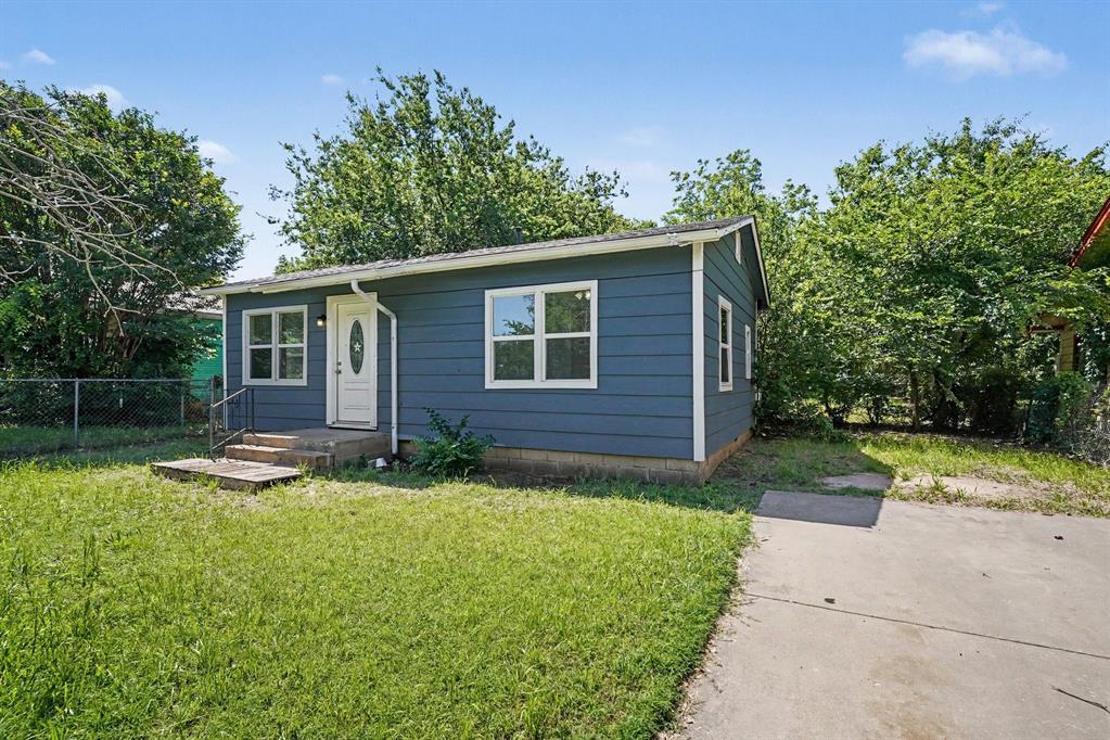 1327 35th Street Wichita Falls, TX 76302 - Photo 2 of 25