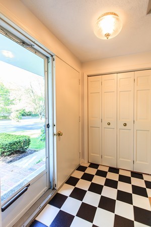 46 Shady Rest Road Easton, MA 02356 - Photo 4 of 24 Gallery Image 4