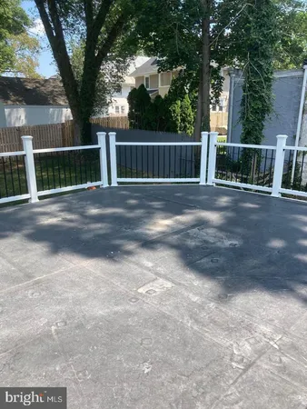 $3,995 | 233 East Montgomery Avenue, Ardmore, PA 19003