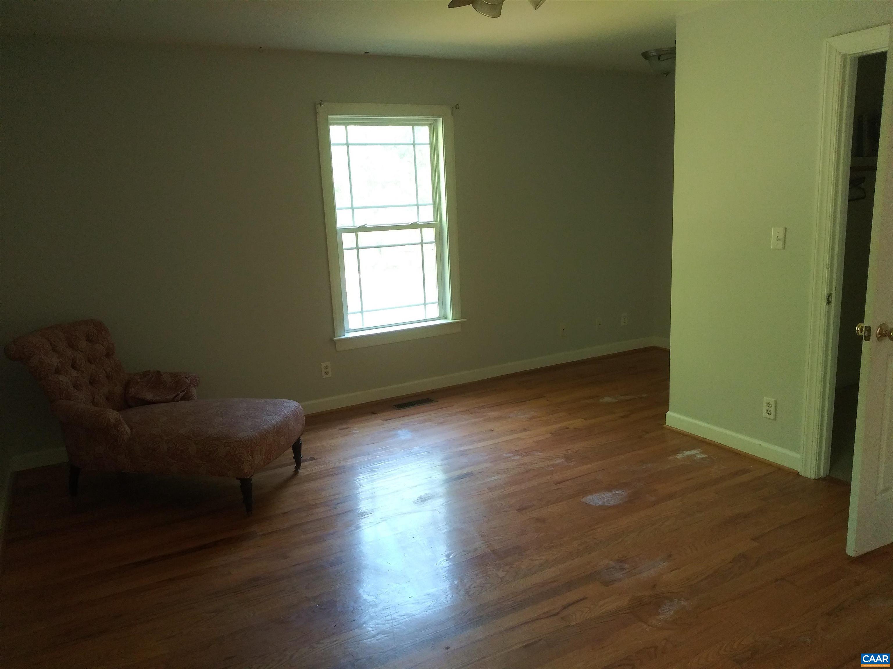 447 Hummingbird Road Scottsville, VA 24590 - Photo 9 of 13 Gallery Image 9