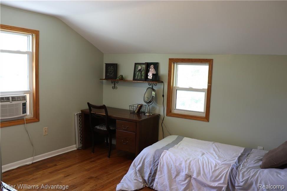 1309 Decker Road Walled Lake, MI 48390 - Photo 19 of 28