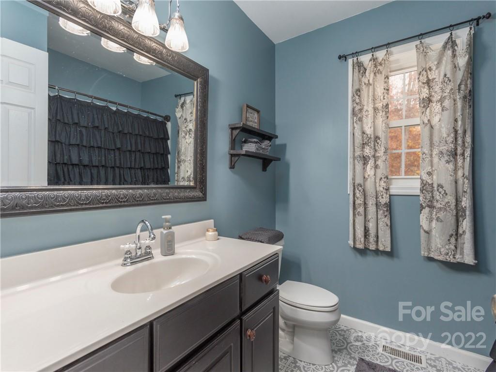 105 Selah Way Clyde, NC 28721 - Photo 20 of 32 Gallery Image 20