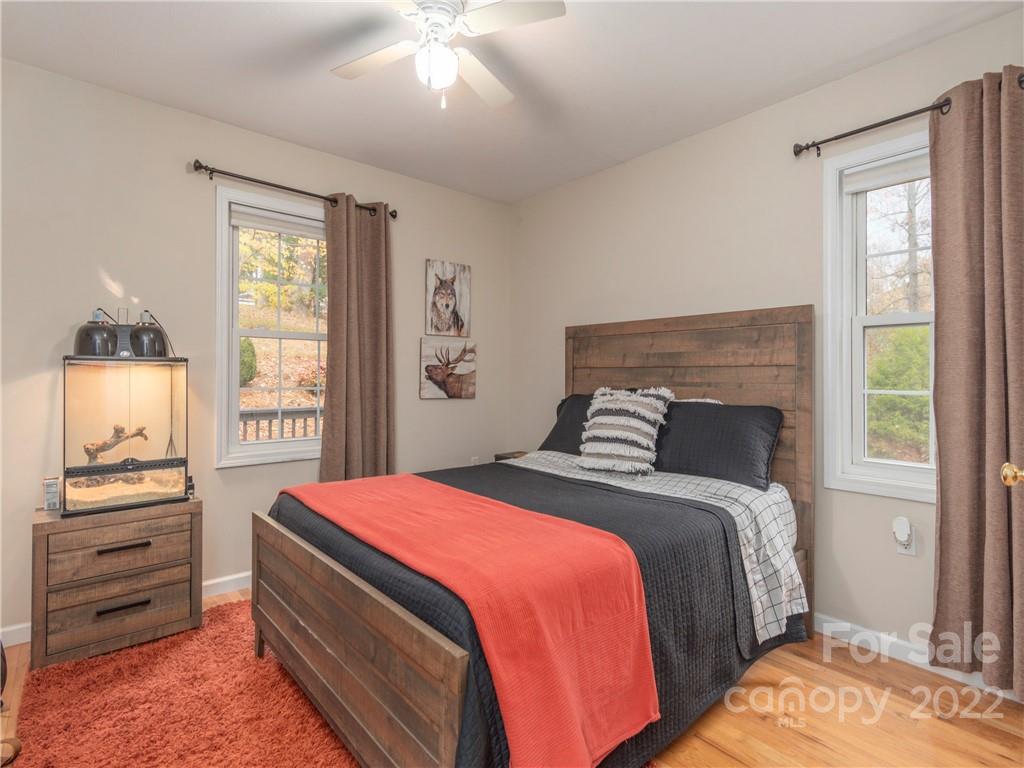 105 Selah Way Clyde, NC 28721 - Photo 21 of 32 Gallery Image 21