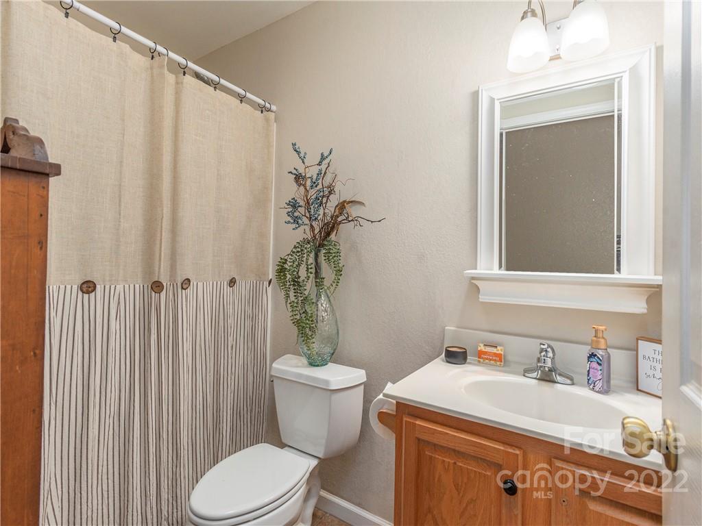 105 Selah Way Clyde, NC 28721 - Photo 28 of 32 Gallery Image 28