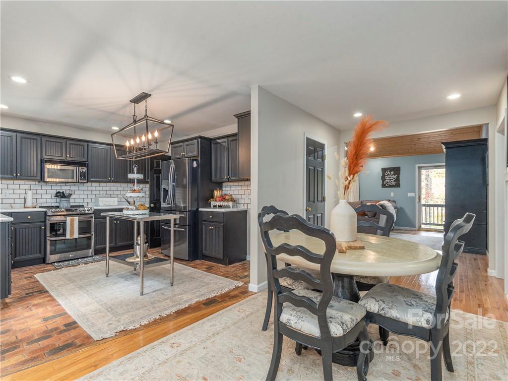 105 Selah Way Clyde, NC 28721 - Photo 8 of 32 Gallery Image 8