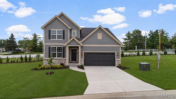 $684,243 | 369 Strawberry Grove Drive, St. Peters, MO 63376