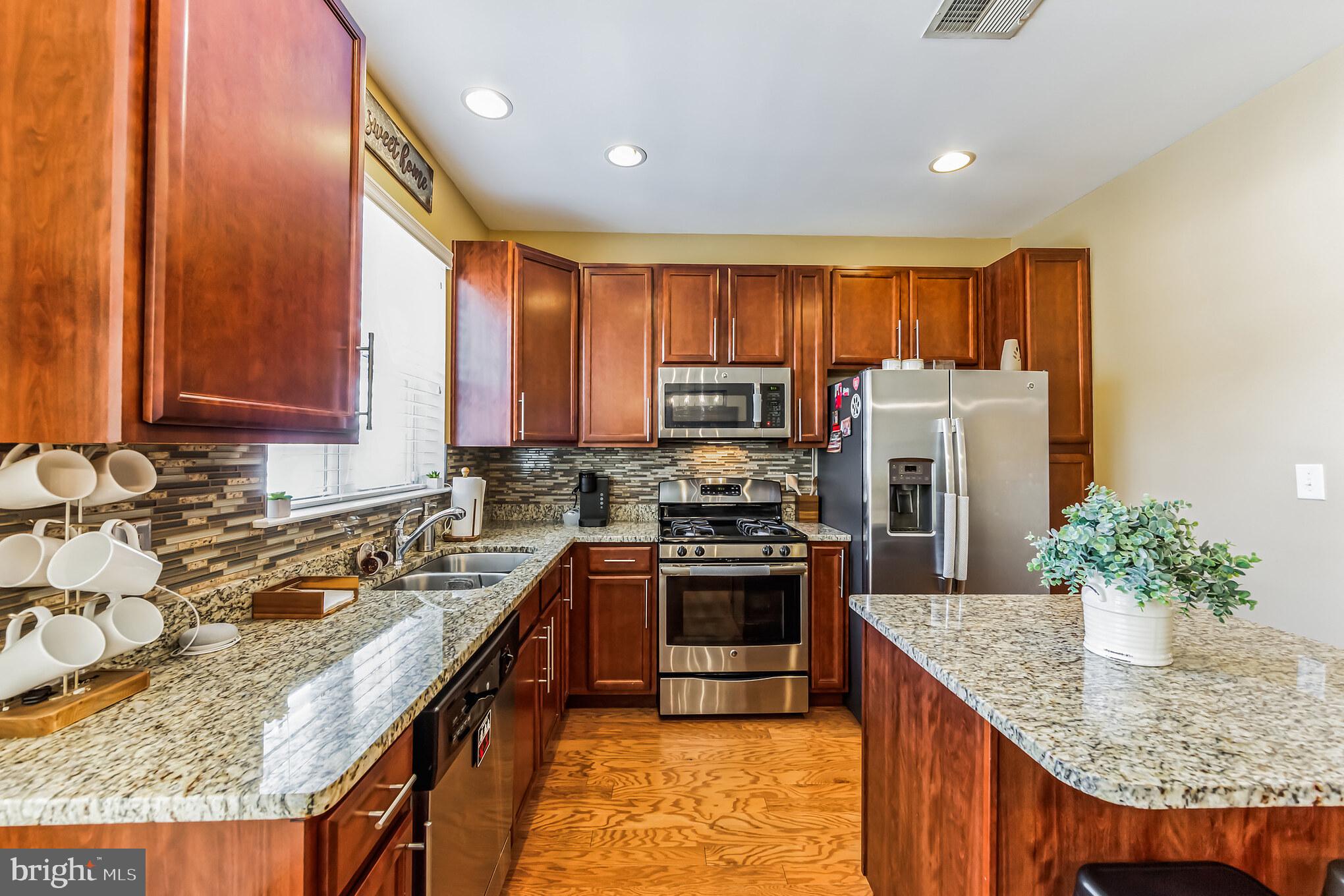 966 Lansdowne Road Middletown, DE 19709 - Photo 12 of 33 Kitchen