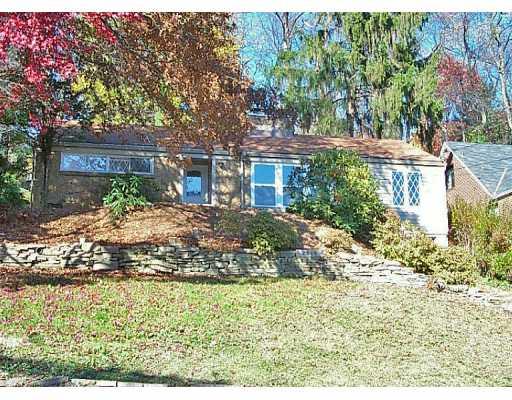 2509 Collins Road Pittsburgh, PA 15235 - Photo 1 of 8 Exterior Front.