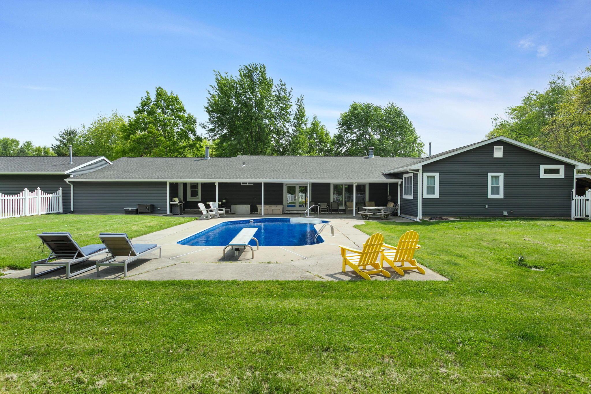 70150 Sherman Road Edwardsburg, MI 49112 - Photo 26 of 43 37-web-or-mls-001 (37)