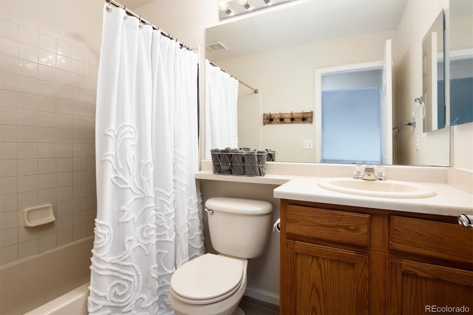 4627 Flower Street Wheat Ridge, CO 80033 - Photo 17 of 30 Gallery Image 17