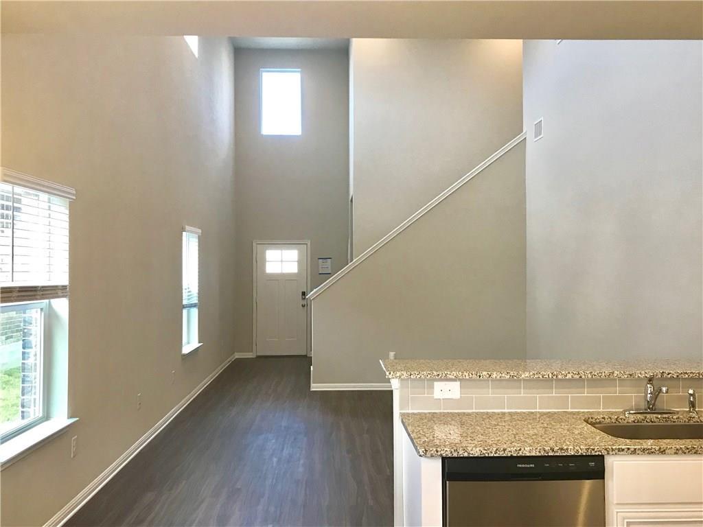 1121 Fairhaven Gateway Georgetown, TX 78626 - Photo 3 of 27