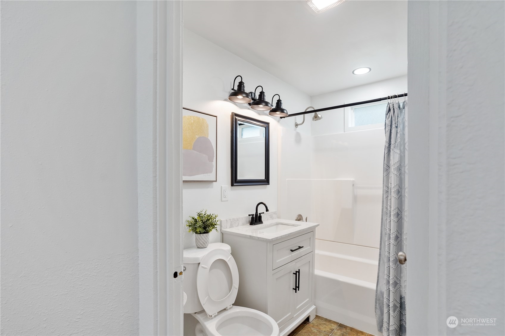 841 Southwest 306th Street Federal Way, WA 98023 - Photo 14 of 26 Gallery Image 14