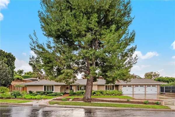 $3,495,000 | 1562 Wyndham Court Road, Santa Ana, CA 92705