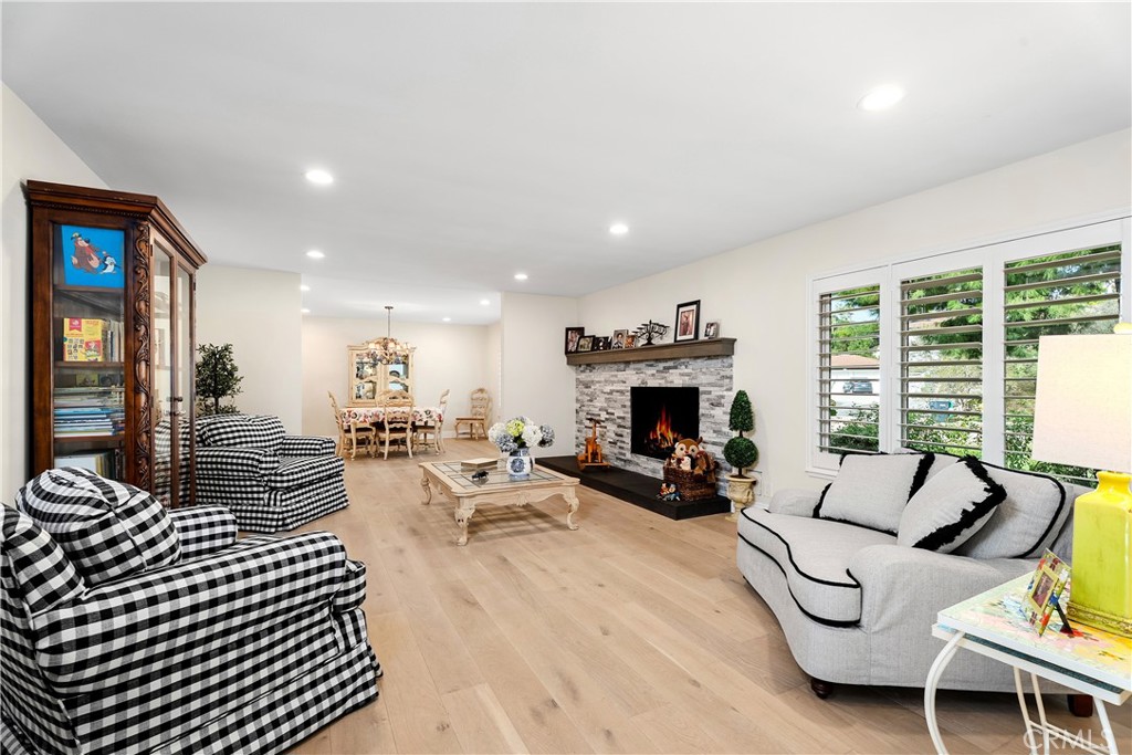 1562 Wyndham Court Road Santa Ana, CA 92705 - Photo 12 of 41