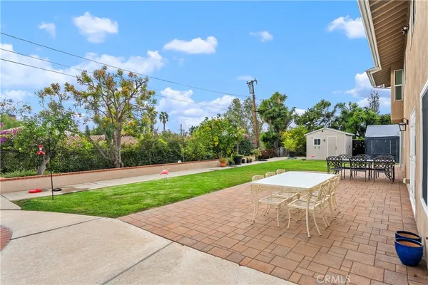 $3,495,000 | 1562 Wyndham Court Road, Santa Ana, CA 92705