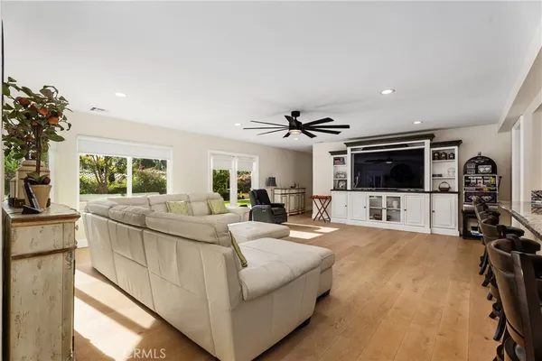$3,495,000 | 1562 Wyndham Court Road, Santa Ana, CA 92705