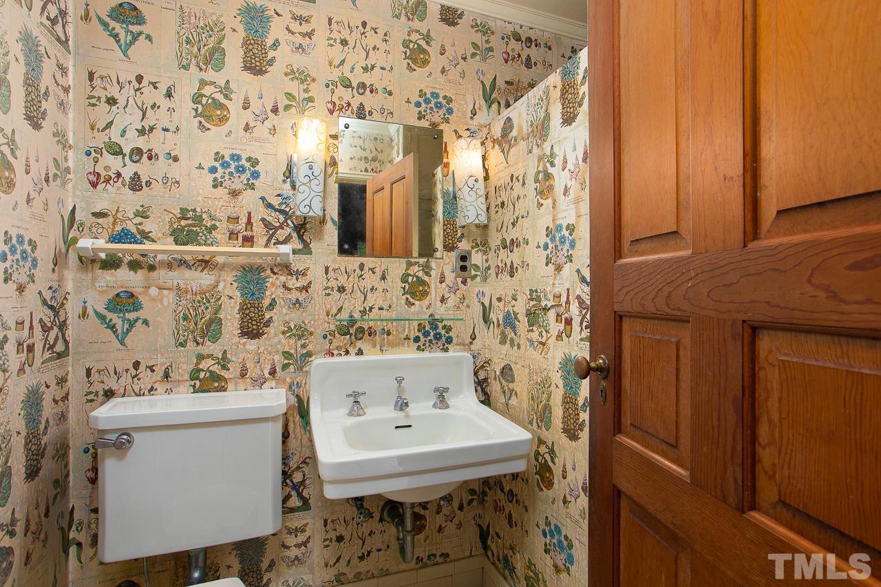 132 Pinecrest Road Durham, NC 27705 - Photo 14 of 26 Gallery Image 14