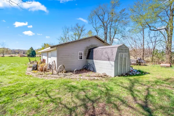 $475,000 | 320 Jonesville Road, Jonesville, MI 49250