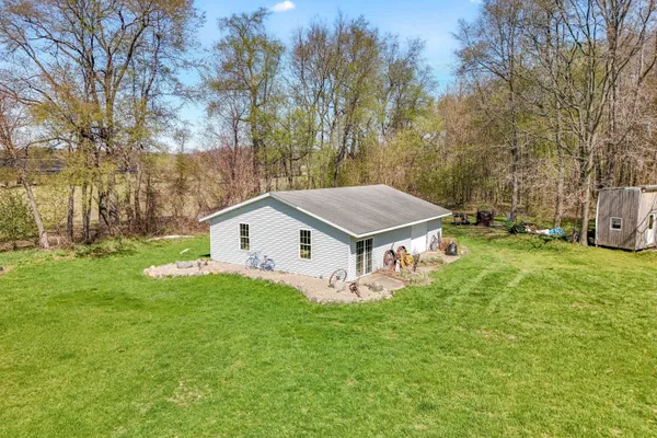 $475,000 | 320 Jonesville Road, Jonesville, MI 49250