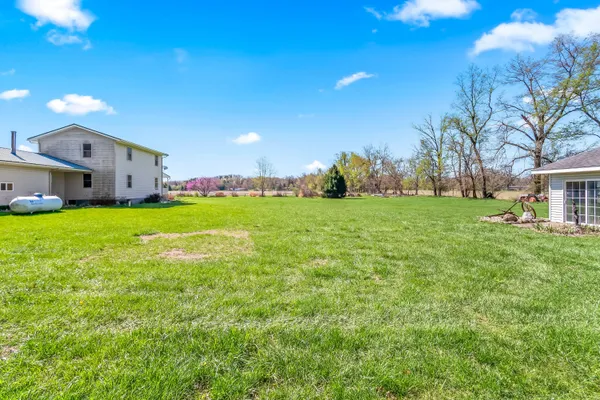 $475,000 | 320 Jonesville Road, Jonesville, MI 49250