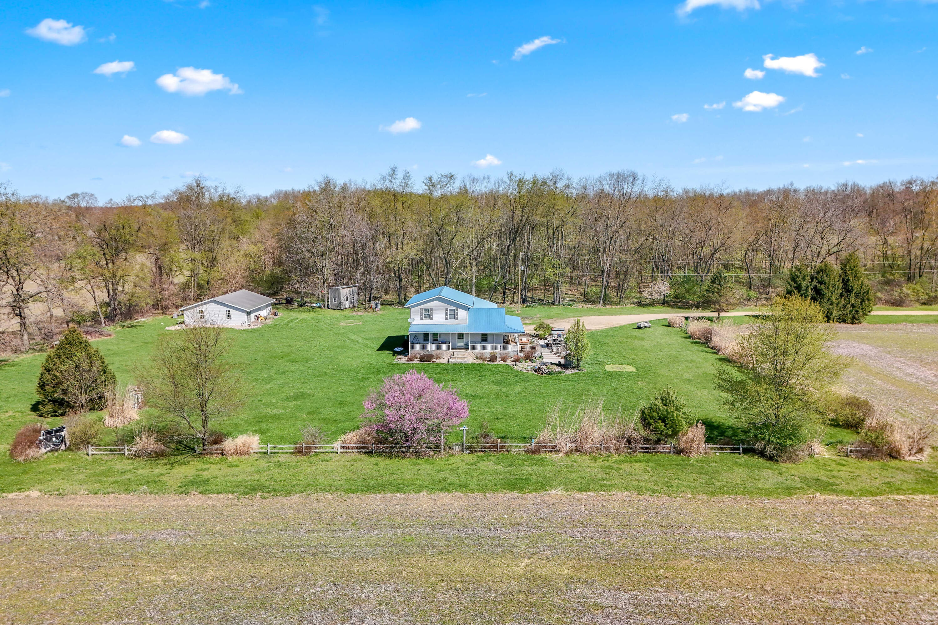 320 Jonesville Road Jonesville, MI 49250 - Photo 20 of 54 10