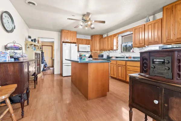 $475,000 | 320 Jonesville Road, Jonesville, MI 49250