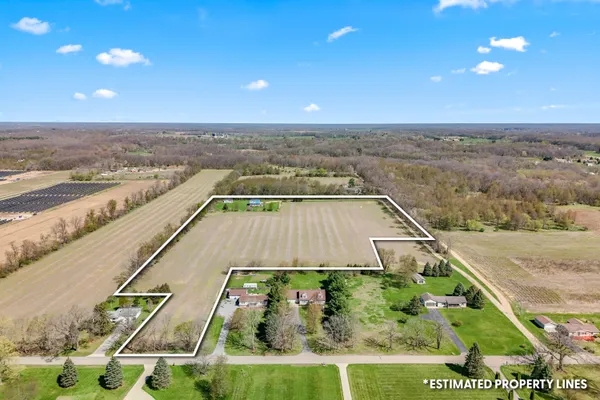 $475,000 | 320 Jonesville Road, Jonesville, MI 49250