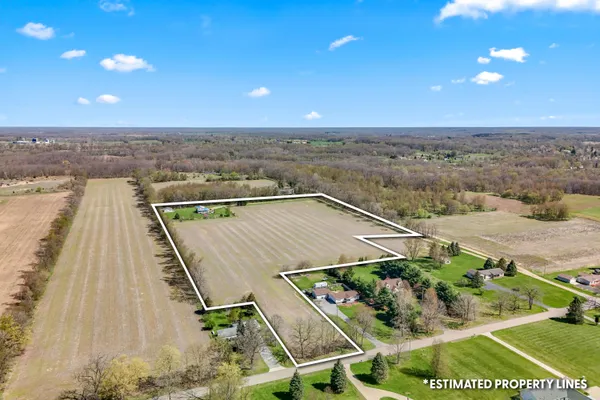 $475,000 | 320 Jonesville Road, Jonesville, MI 49250